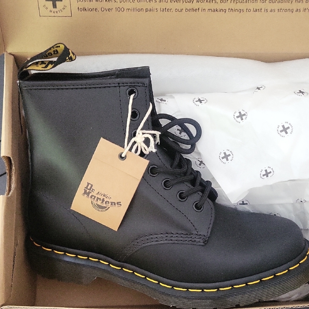 Dr. Martens Vegan 1460 Felix Black Boots with Yellow Stitching. Brand NWT